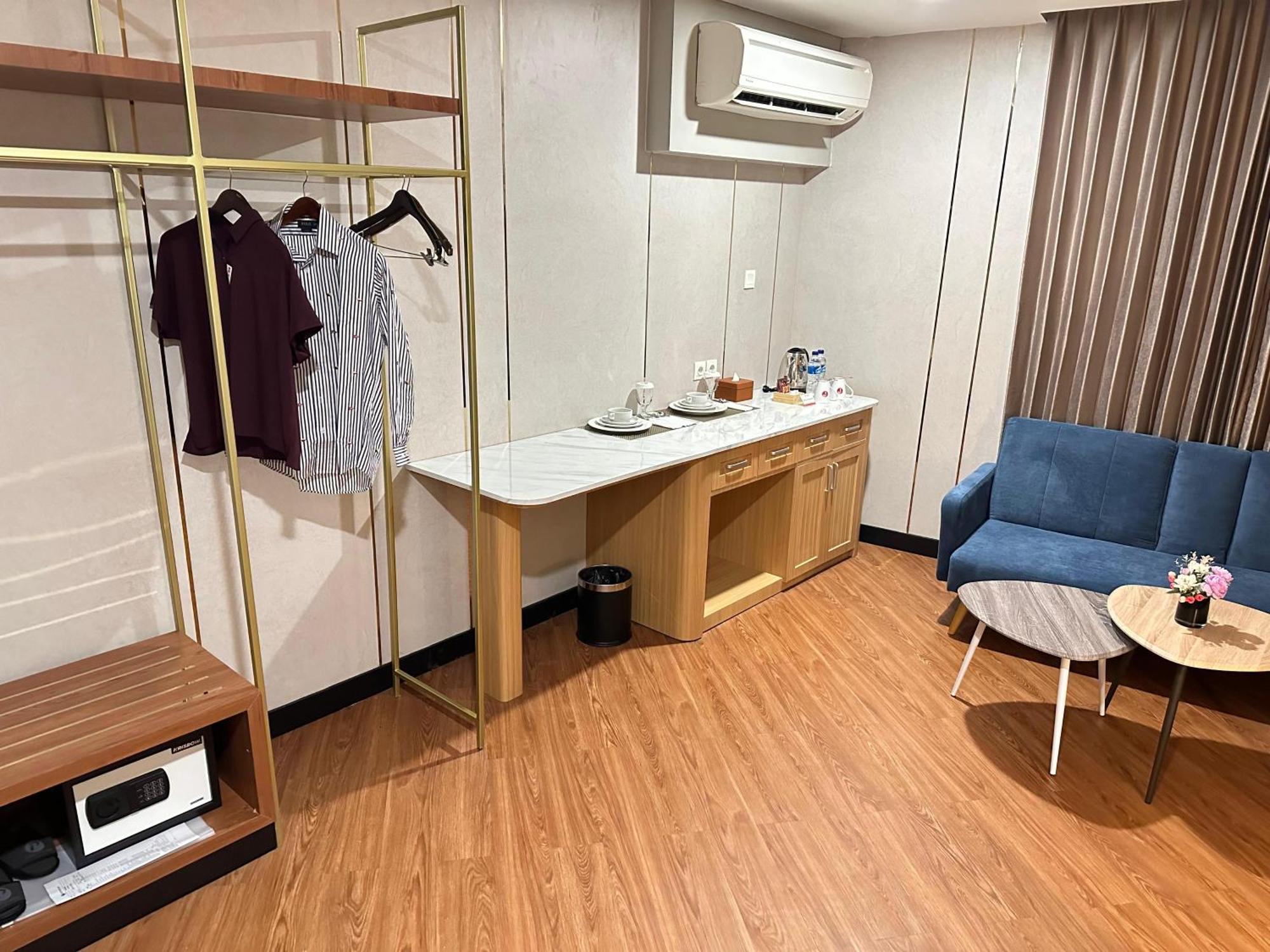 D'Primahotel Jemursari סוראבאיה מראה חיצוני תמונה