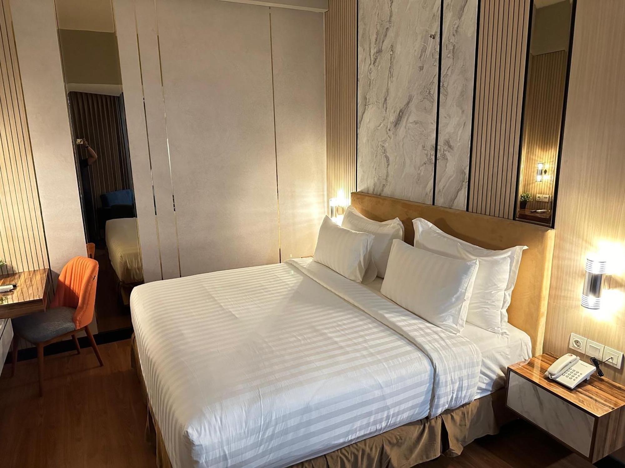 D'Primahotel Jemursari סוראבאיה מראה חיצוני תמונה